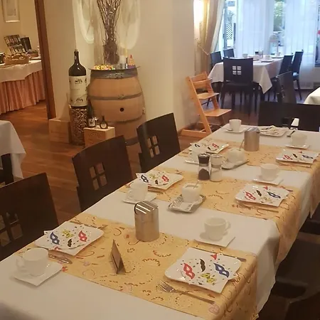 게스트하우스 Restaurant Rothkopf 오이슈키르헨